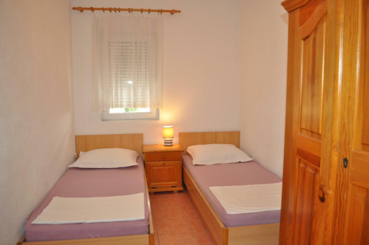 Apartment Ljubica Ljuban Makarska Exterior photo